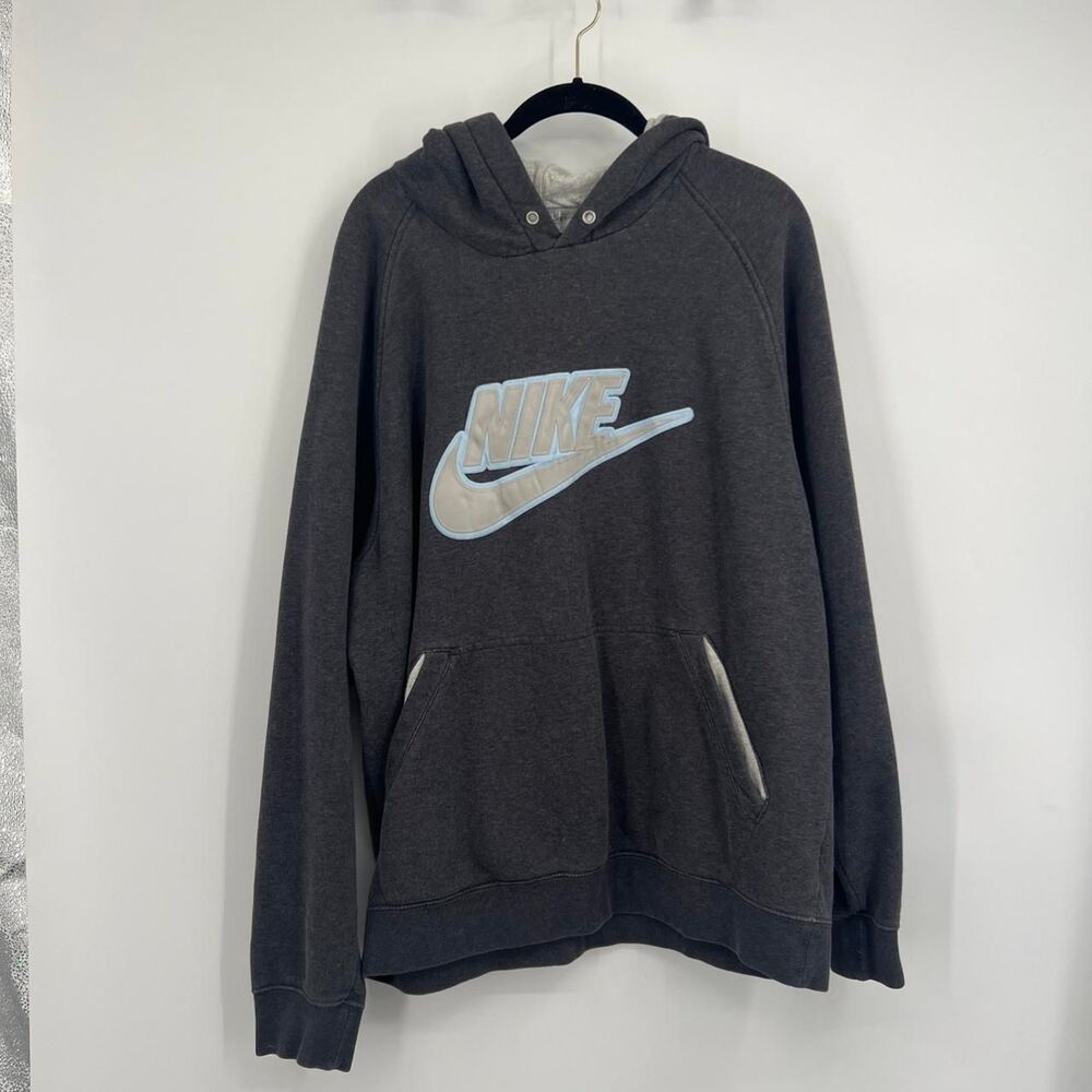 Nike Men's Grey Hoodie